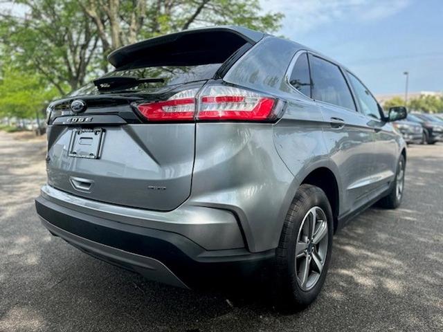 2022 ford edge sel