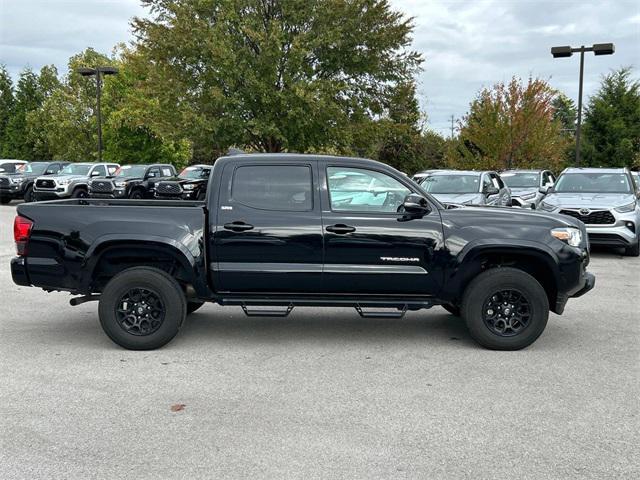 2022 toyota tacoma trd sport