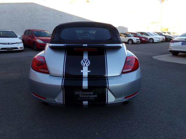 2013 volkswagen beetle 2.0t w/sound