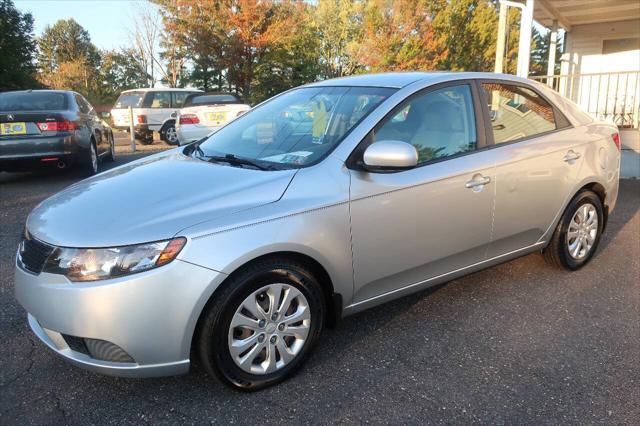 2013 kia forte lx