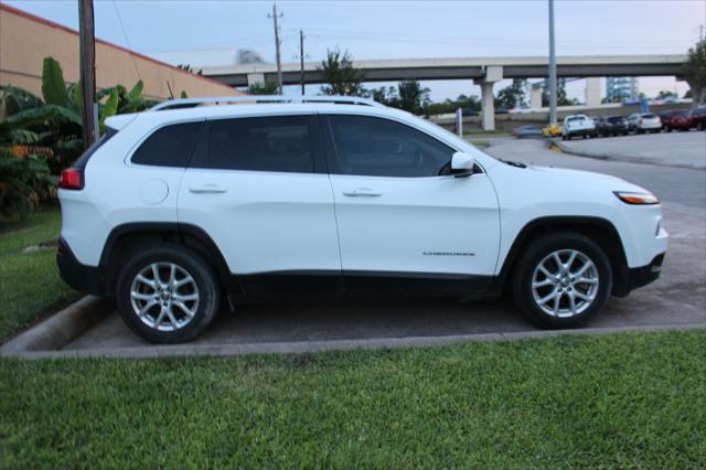 2018 jeep cherokee latitude plus
