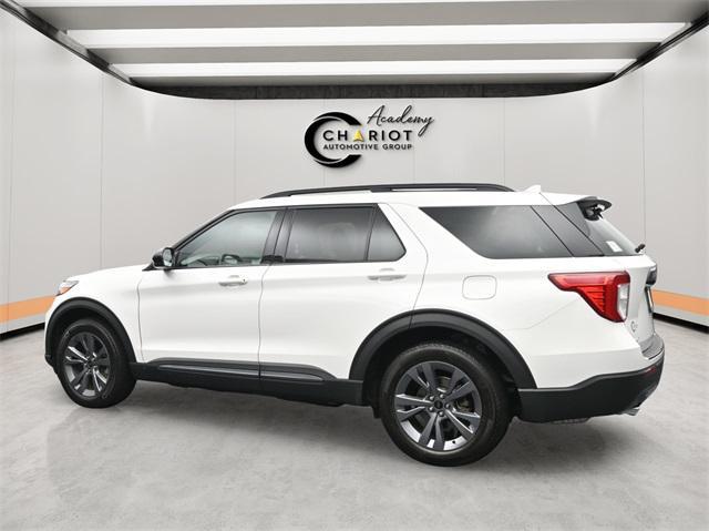 2022 ford explorer xlt