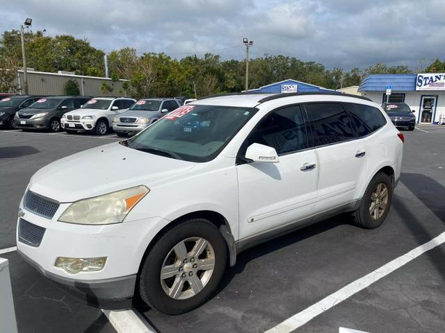 2010 chevrolet traverse lt