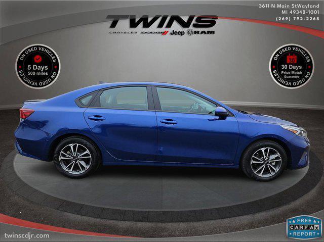 2023 kia forte lxs