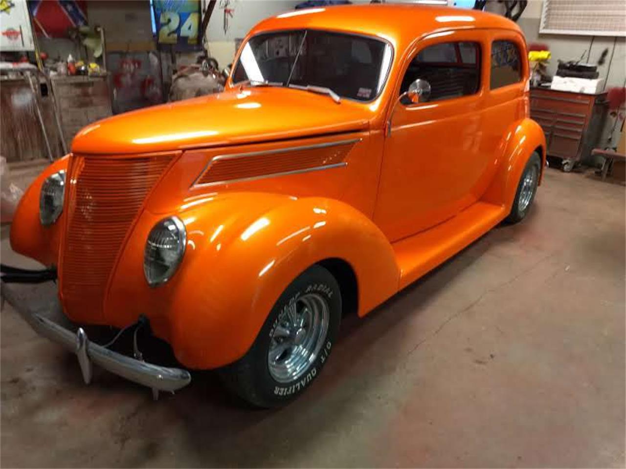 1937 ford deluxe
