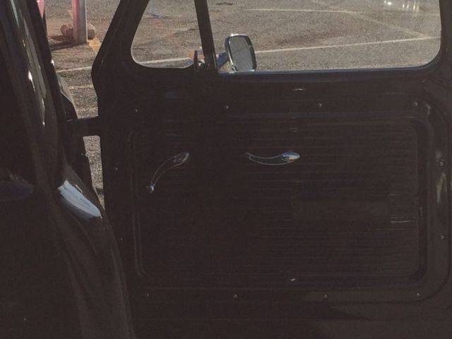 custom show and go truck many extra's