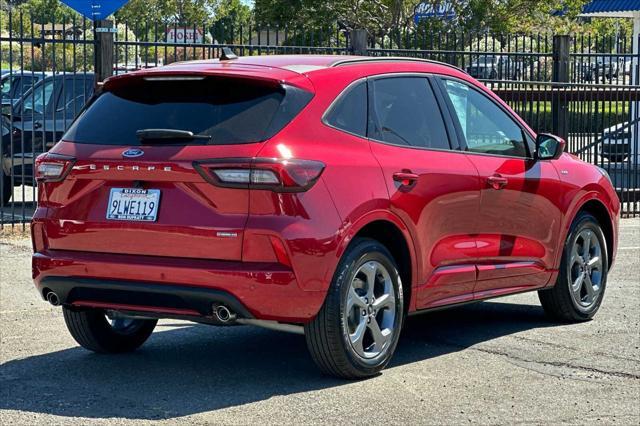2023 ford escape st-line select