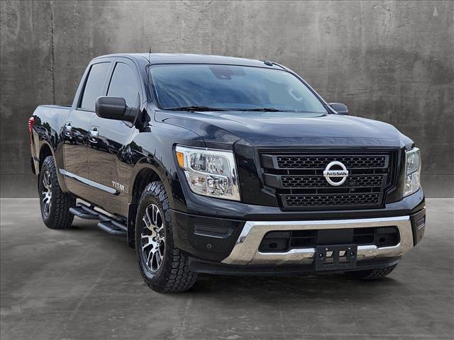 2021 nissan titan sv