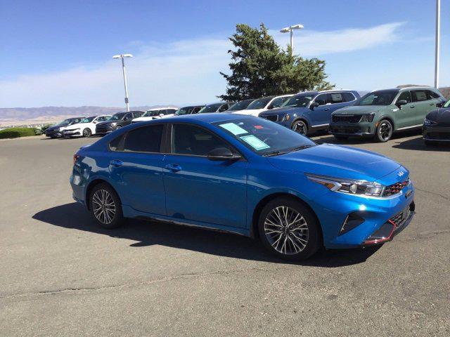 2024 kia forte gt-line