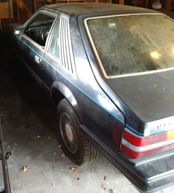 1985 ford mustang lx hatchback 2-door 2.3l project or parts