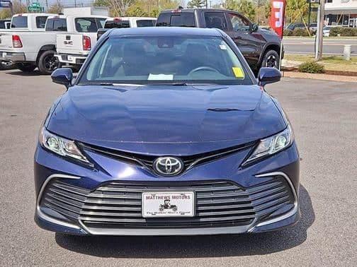 2021 toyota camry le in wilmington, north carolina