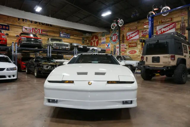 1989 pontiac turbo trans am pace car! auto! 8k miles! original car! must see!