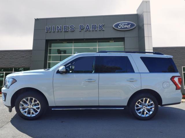 2021 ford expedition xlt