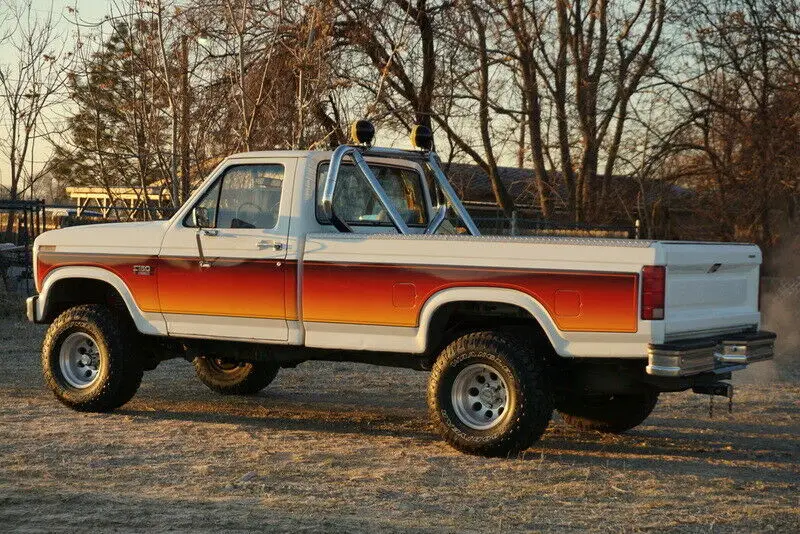 1986 ford f150 4x4, single cab, long bed, 4 wheel drive, classic ford bullnose