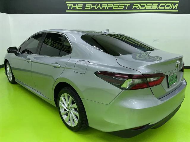 2021 toyota camry le