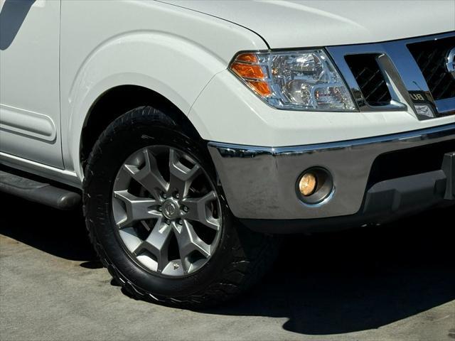 2019 nissan frontier sl