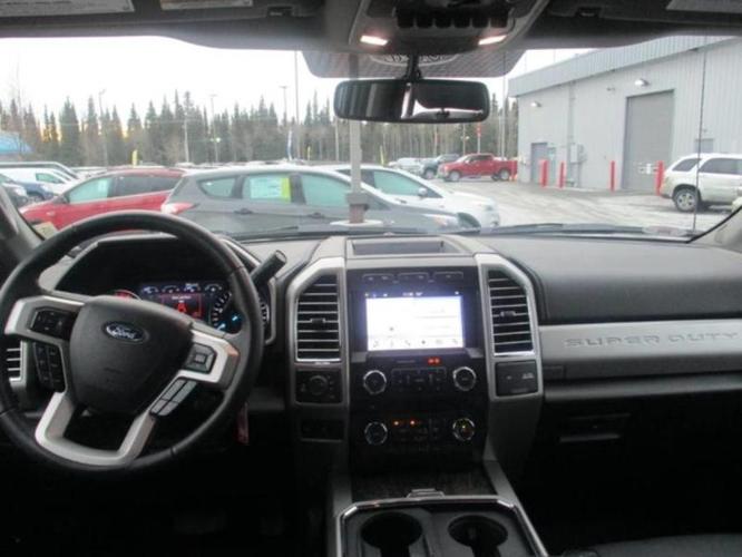 2017 ford f-250 super duty lariat 4x4 lariat 4dr crew cab 6.8 ft. sb pickup for sale in kenai, alaska