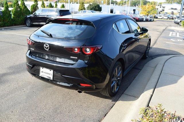 2022 mazda mazda3 fwd w/preferred package