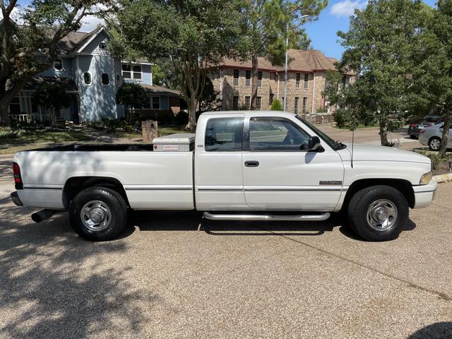 1996 dodge ram 2500 st