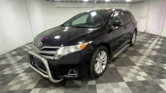 2013 toyota venza le