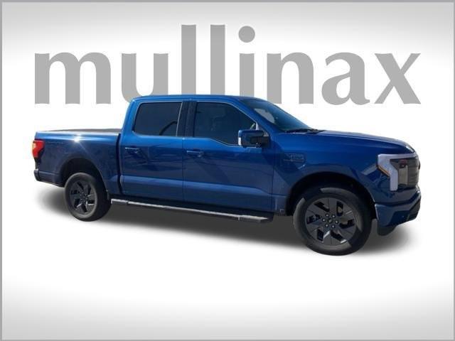 2022 ford f-150 lightning lariat