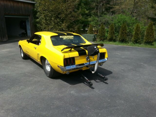 drag car or pro street