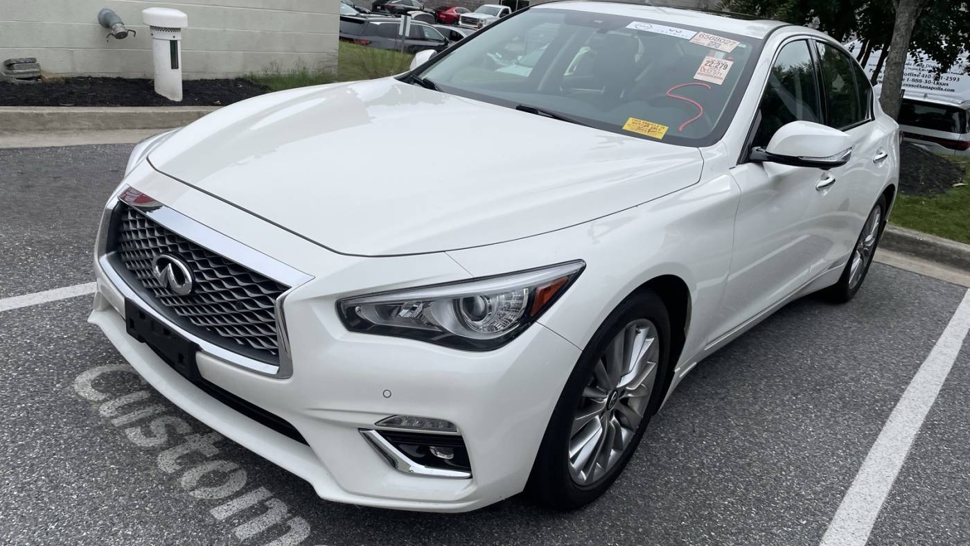 2021 infiniti q50 luxe