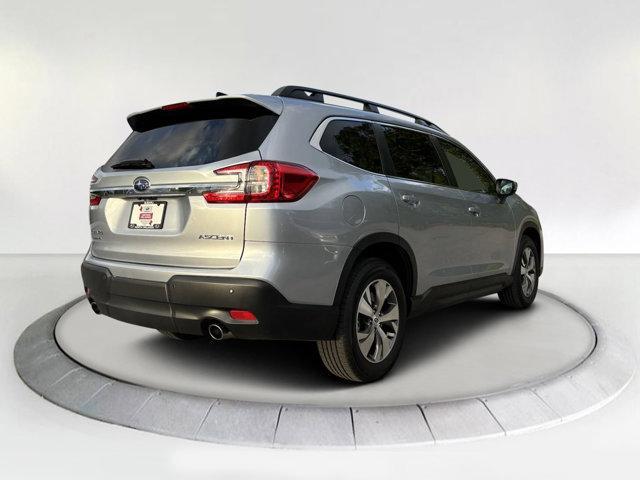 2024 subaru ascent premium 8-passenger