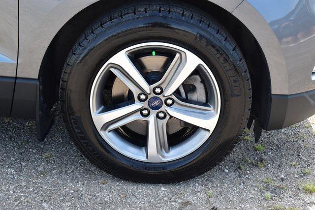 2021 ford edge sel