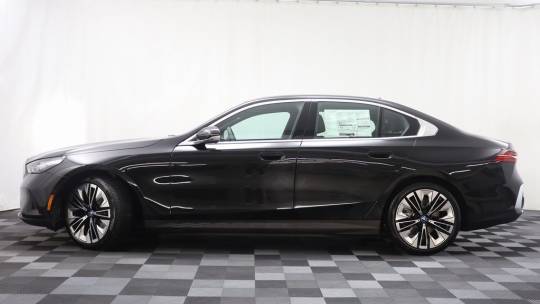 2025 BMW i5