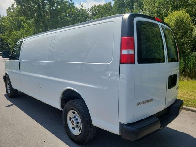 2022 gmc savana 2500 work van