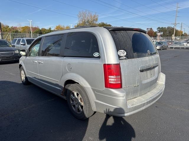 2008 chrysler town & country touring