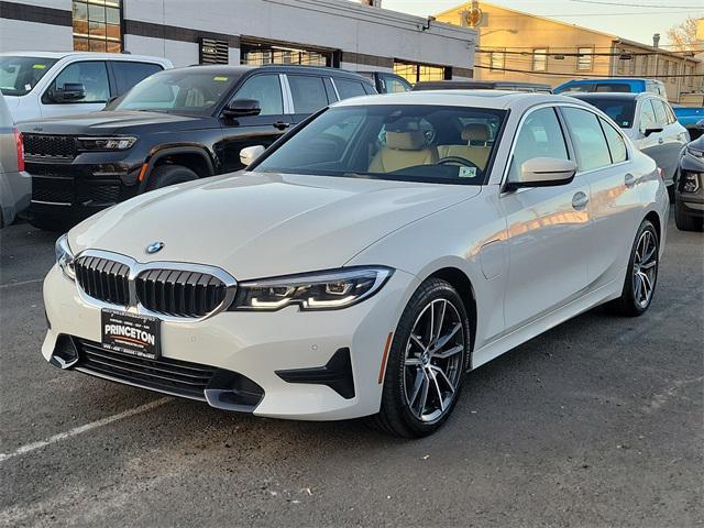 2021 bmw 330e base