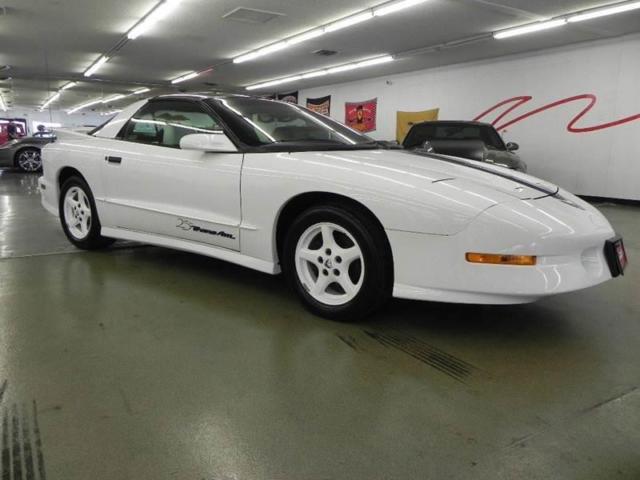 1994 pontiac firebird trans am 25th anniversary 2dr hatchback 20811 miles white