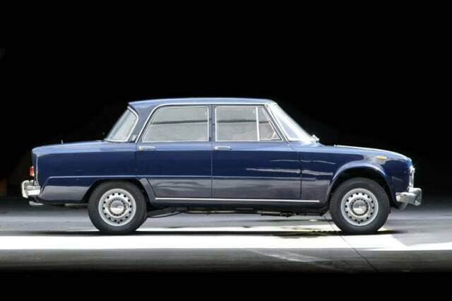 1970 alfa romeo super biscione manual 5-speed rwd i4 1.6l gasoline