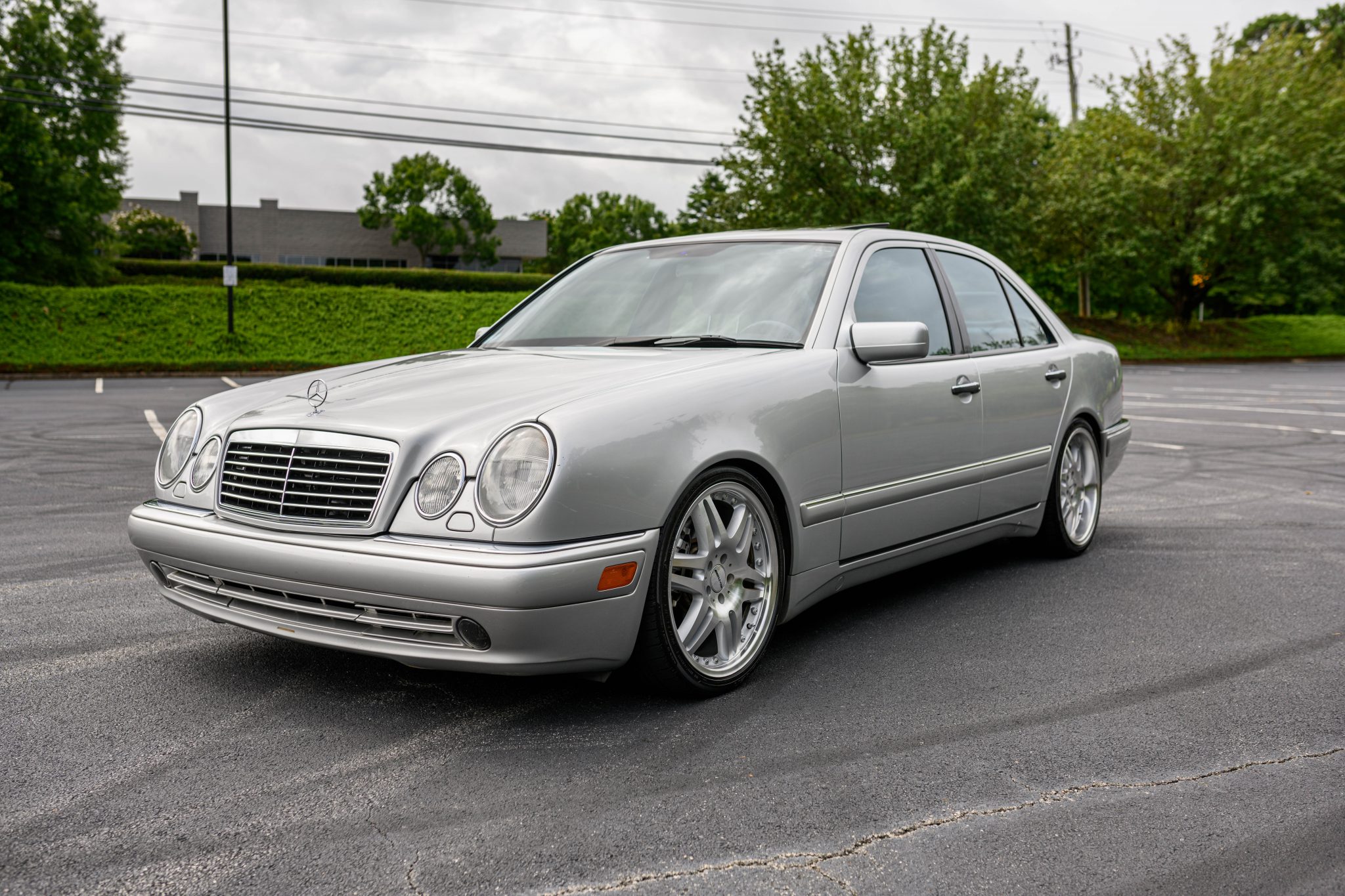 1999 mercedes-benz e55 amg