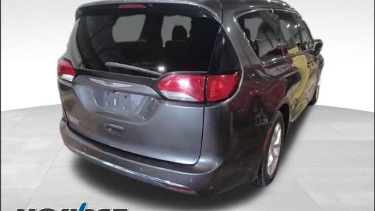 2018 Chrysler Pacifica