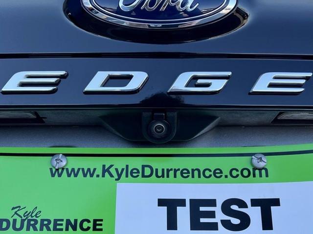 2022 ford edge sel