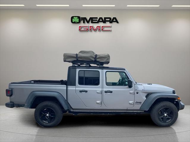 2020 jeep gladiator sport s