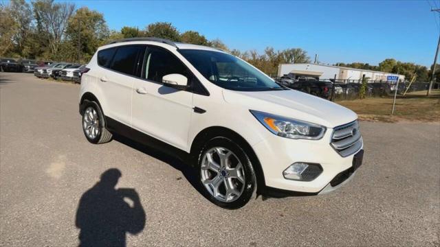 2019 ford escape titanium