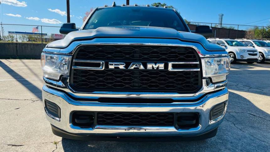 2022 ram 3500 tradesman