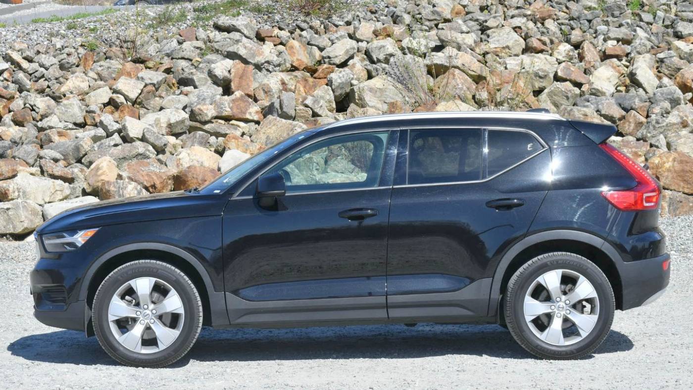 2020 volvo xc40 t5 momentum