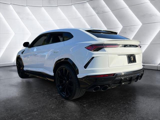 2022 lamborghini urus graphite capsule