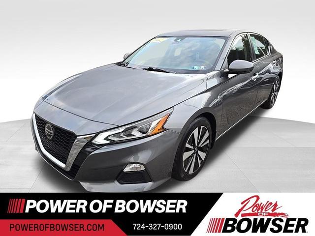 2022 nissan altima 2.5 sv