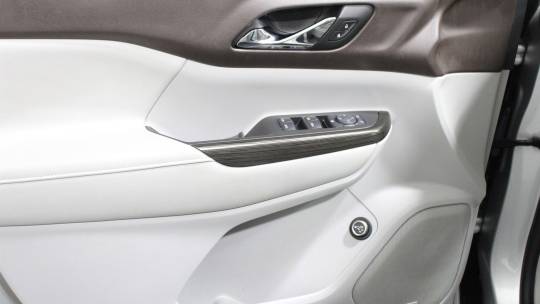 2017 GMC Acadia