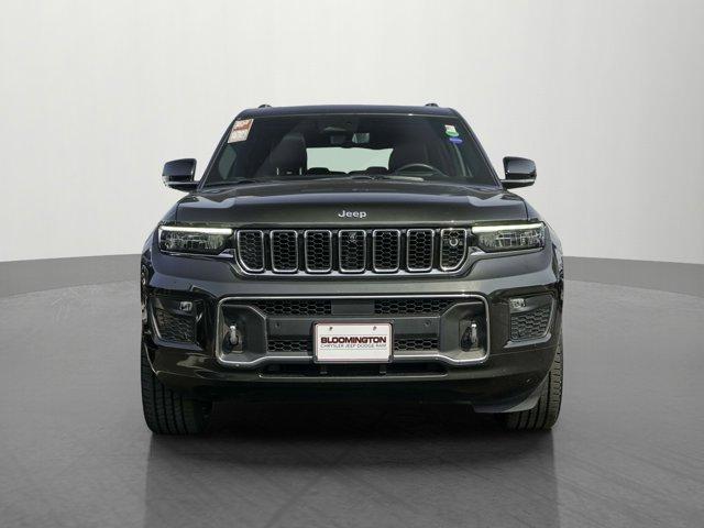 2022 jeep grand cherokee l overland