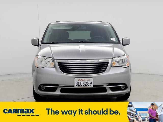 2015 chrysler town & country touring