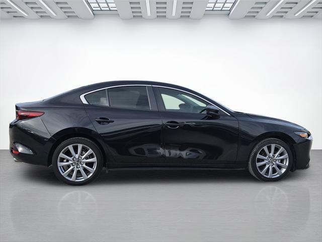 2023 mazda mazda3 fwd w/preferred package