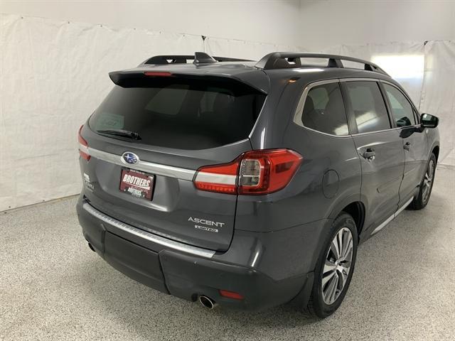 2020 subaru ascent limited 7-passenger