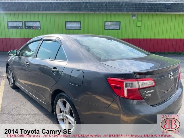 2014 toyota camry se